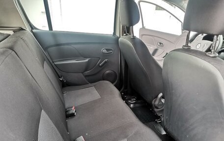Renault Sandero II рестайлинг, 2015 год, 599 000 рублей, 11 фотография