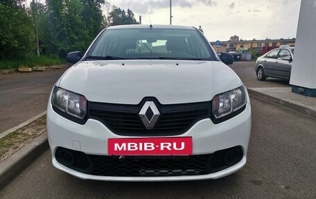 Renault Sandero II рестайлинг, 2015 год, 599 000 рублей, 2 фотография