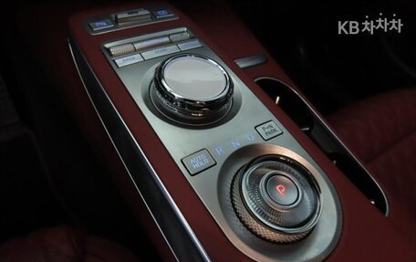 Genesis GV70, 2021 год, 2 832 000 рублей, 10 фотография