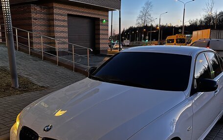 BMW 3 серия, 2011 год, 1 200 000 рублей, 2 фотография