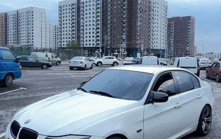 BMW 3 серия, 2011 год, 1 200 000 рублей, 33 фотография