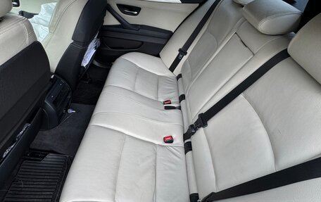 BMW 5 серия, 2013 год, 2 400 000 рублей, 8 фотография