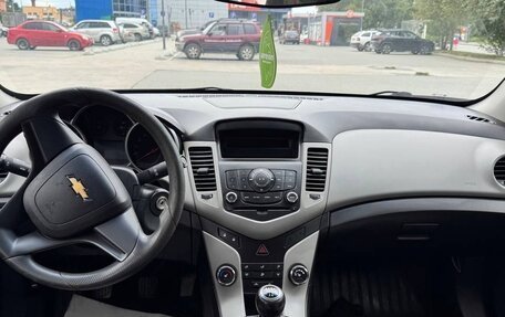 Chevrolet Cruze II, 2012 год, 650 000 рублей, 10 фотография