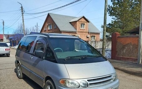Toyota Estima III рестайлинг -2, 1995 год, 400 000 рублей, 4 фотография