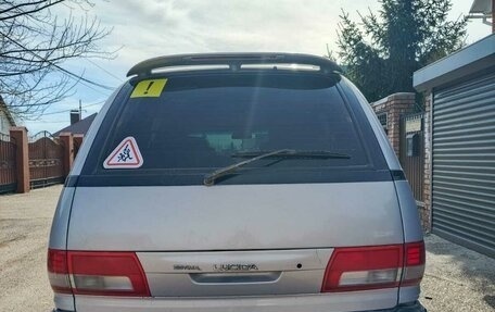 Toyota Estima III рестайлинг -2, 1995 год, 400 000 рублей, 3 фотография