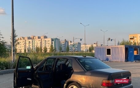 Mercedes-Benz W124, 1993 год, 380 000 рублей, 3 фотография