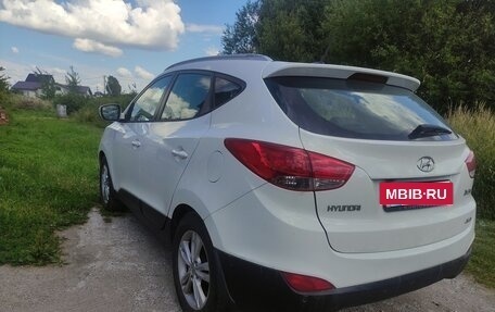 Hyundai ix35 I рестайлинг, 2012 год, 1 090 000 рублей, 4 фотография