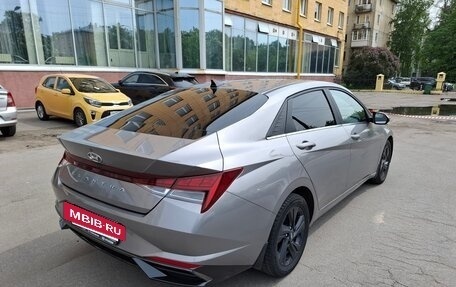 Hyundai Elantra, 2022 год, 2 290 000 рублей, 18 фотография