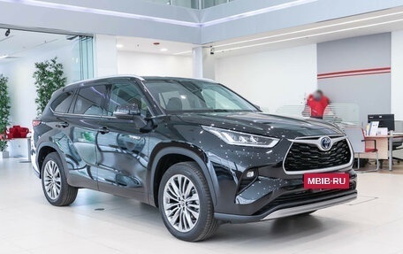 Toyota Highlander, 2025 год, 5 500 000 рублей, 3 фотография