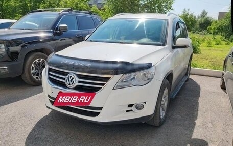 Volkswagen Tiguan I, 2011 год, 1 350 000 рублей, 2 фотография