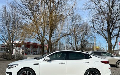 KIA Optima IV, 2018 год, 2 200 000 рублей, 8 фотография