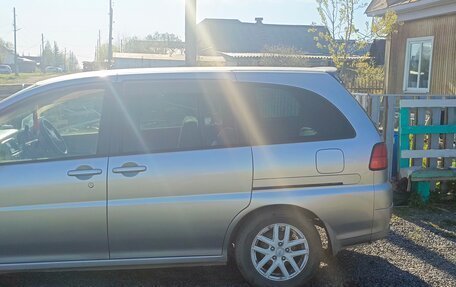 Nissan Liberty, 2001 год, 600 000 рублей, 12 фотография