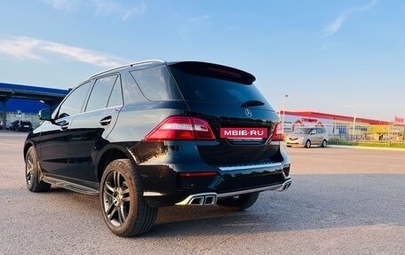 Mercedes-Benz M-Класс, 2013 год, 2 390 000 рублей, 4 фотография
