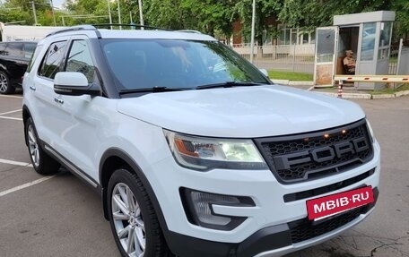 Ford Explorer VI, 2017 год, 2 050 000 рублей, 5 фотография