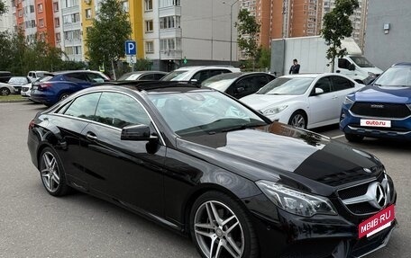 Mercedes-Benz E-Класс, 2015 год, 2 250 000 рублей, 3 фотография