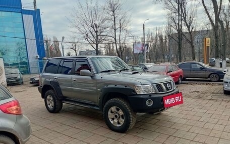 Nissan Patrol, 2005 год, 1 550 000 рублей, 3 фотография