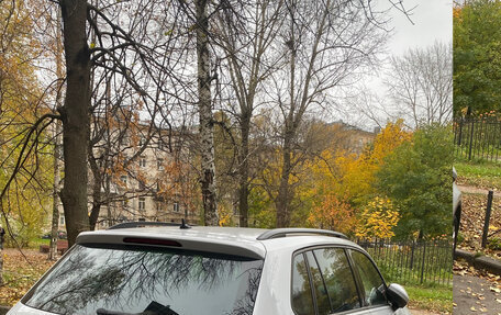 Volkswagen Tiguan II, 2019 год, 2 200 000 рублей, 4 фотография