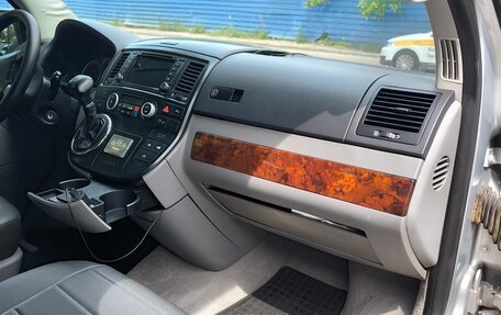 Volkswagen Multivan T5, 2006 год, 1 580 000 рублей, 8 фотография
