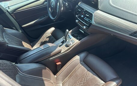 BMW 5 серия, 2017 год, 3 200 000 рублей, 11 фотография