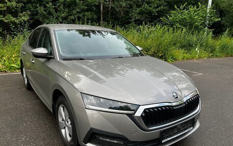 Skoda Octavia IV, 2020 год, 2 540 000 рублей, 2 фотография