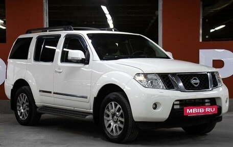 Nissan Pathfinder, 2012 год, 1 349 000 рублей, 3 фотография