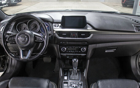 Mazda 6, 2017 год, 1 998 000 рублей, 13 фотография