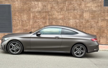 Mercedes-Benz C-Класс, 2019 год, 3 500 000 рублей, 5 фотография