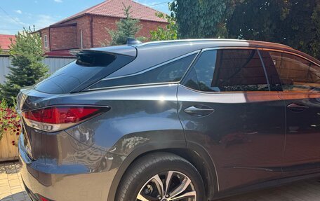 Lexus RX IV рестайлинг, 2021 год, 6 000 000 рублей, 4 фотография