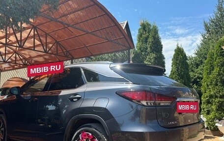 Lexus RX IV рестайлинг, 2021 год, 6 000 000 рублей, 5 фотография