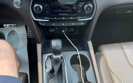 Hyundai Santa Fe IV, 2018 год, 3 450 000 рублей, 18 фотография