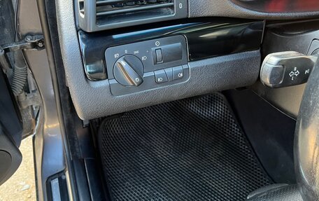 BMW 3 серия, 2001 год, 530 000 рублей, 13 фотография