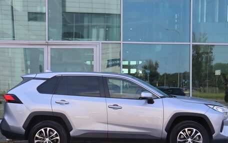 Toyota RAV4, 2022 год, 3 199 000 рублей, 4 фотография