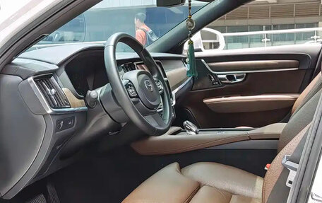 Volvo S90 II рестайлинг, 2021 год, 2 620 013 рублей, 9 фотография