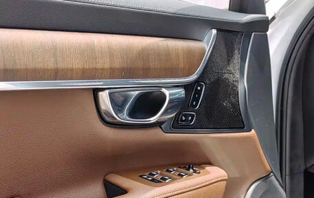 Volvo S90 II рестайлинг, 2021 год, 2 620 013 рублей, 8 фотография
