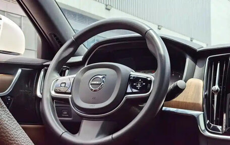 Volvo S90 II рестайлинг, 2021 год, 2 620 013 рублей, 11 фотография
