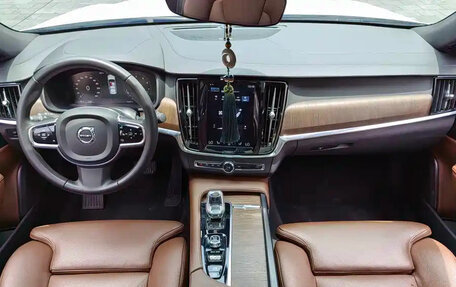 Volvo S90 II рестайлинг, 2021 год, 2 620 013 рублей, 14 фотография