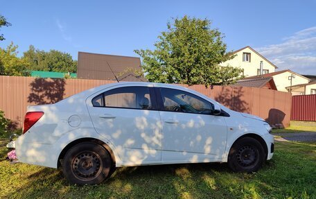 Chevrolet Aveo III, 2015 год, 670 000 рублей, 3 фотография