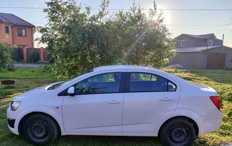 Chevrolet Aveo III, 2015 год, 670 000 рублей, 2 фотография