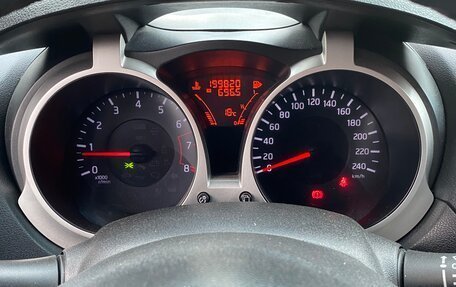 Nissan Juke II, 2012 год, 950 000 рублей, 13 фотография