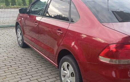 Volkswagen Polo VI (EU Market), 2011 год, 750 000 рублей, 3 фотография