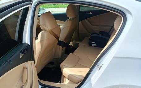 Volkswagen Passat B6, 2009 год, 700 000 рублей, 4 фотография