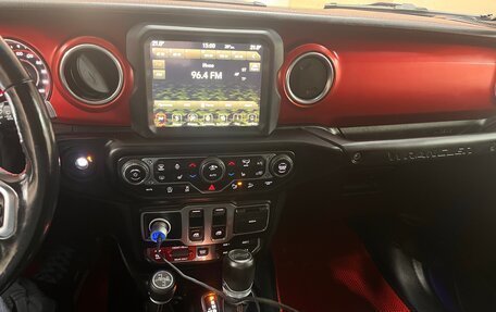 Jeep Wrangler, 2019 год, 4 380 000 рублей, 14 фотография