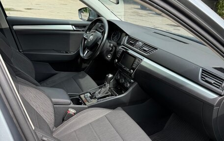 Skoda Superb III рестайлинг, 2015 год, 1 680 000 рублей, 6 фотография