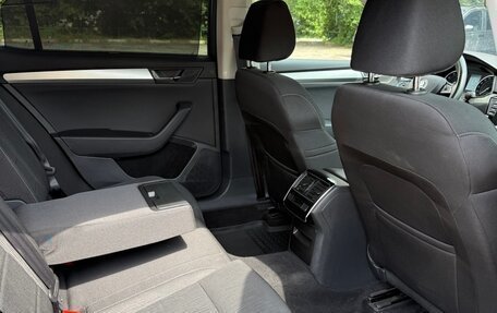 Skoda Superb III рестайлинг, 2015 год, 1 680 000 рублей, 7 фотография
