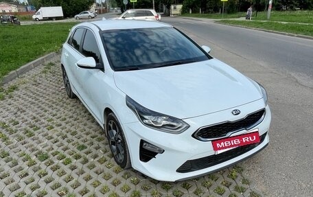 KIA cee'd III, 2018 год, 1 600 000 рублей, 2 фотография