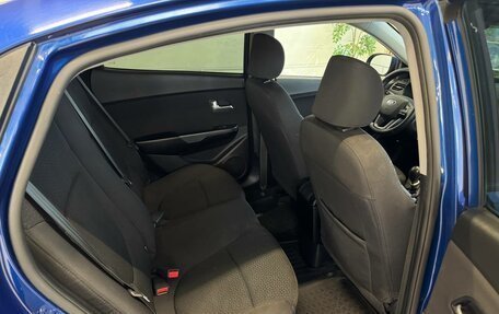 KIA Rio III рестайлинг, 2013 год, 880 000 рублей, 10 фотография
