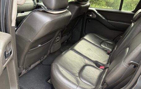 Nissan Pathfinder, 2006 год, 900 000 рублей, 10 фотография