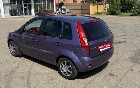 Ford Fiesta, 2006 год, 560 000 рублей, 3 фотография