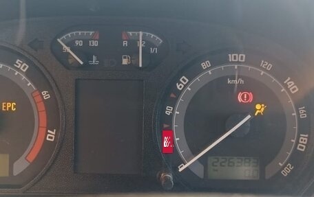 Skoda Fabia I, 2006 год, 350 000 рублей, 14 фотография