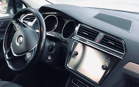 Volkswagen Tiguan II, 2020 год, 2 150 000 рублей, 14 фотография